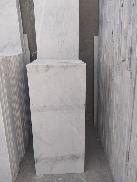 Cabinet 01